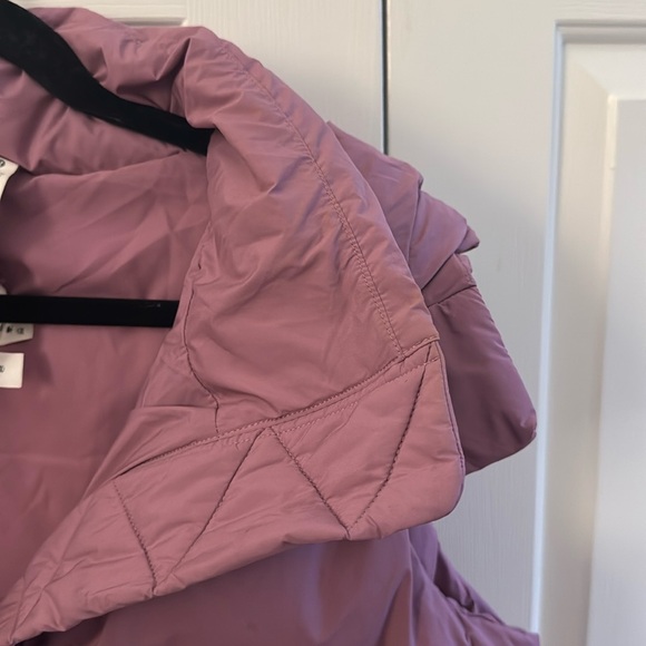 Lululemon Wunder Puff Cropped vest - Picture 10 of 10